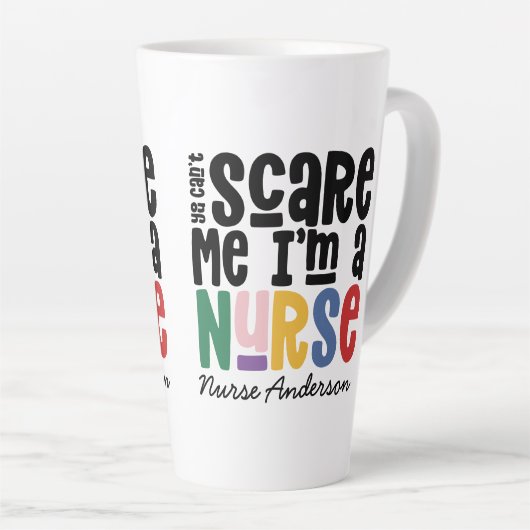 レインボおもしろいーナース感謝していタイポグラフィよ カフェラテマグ (右アングル)