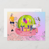 レインボーにハッピーバースデー語が付いたテニスボール ポストカード (正面/裏面)