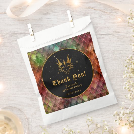 レインボーはかりで測ドラゴン金ゴールド誕生日ありがとう フェイバーバッグ (クリップ留めされた状態)