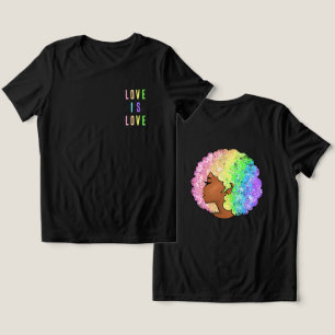 レインボーアフロLGBTQ愛は愛プライド黒人女性 トライブレンドTシャツ