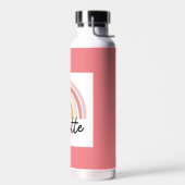 レインボーウォーターボトルで美しいブリジット。 ウォーターボトル (左面)