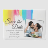 レインボーエレガントカップル写真デートを保存 ベラム紙招待状 (正面)