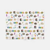 レインボーカラフルケーキのデザート&ふりかけパターン フリースブランケット (正面(横))