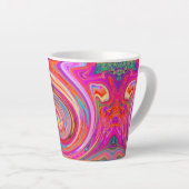 レインボーカラフルスワールレトロ抽象デザイン カフェラテマグ (右アングル)