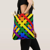 レインボーカラフルダイアゴナルクライスクロスストライプズ トートバッグ (クローズアップ)