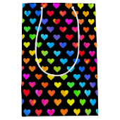 レインボーカラフルハートストライプパターン ミディアムペーパーバッグ (正面)