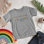 レインボーカラフルレター |学校の初日<br><div class="desc">この「幼稚園ビーブスのみ」の幼児Tシャツで学校初日を明るくする！カラフルの虹の文字とよくはしゃぐデザインを使用し、学校の旅に足を踏み入れる小さな人に最適なティー。柔らかく通気性の高い生地で作られ、アクティブな子供のための終日心地よいを保証する。この快活スタイリッシュなTシャツはワードローブだけでなく、この特別なマイルストーンの記念に残る記念すべき存在でもある。学校の写真や遊び場、日常の衣服など、このシャツは幼稚園の始ま祝りまでのおもしろい的な前向き手段だ。あなたの小さな学者に完全に適合するために様々なサイズで利用可能。デザインの右側カスタムにある[このデザインテンプレートを編集する]ボックスまたは青い[文字を編集すクリックる]ボタンを使用しての配置を行うと、フォントと色を変更し、さらに情報やデザインを追加して、このに語句を追加する。クリックカスタマイズ「続く」を選択して完全な編集オプションを開く。調整もし品(サンキューカード等)が必要な場合は連絡ご注文をカスタムお願い。****要カスタム求の場合は救済、この商品をカートに入れないで。代わりに、電子メールでリクエストをlauralise@iyhtvdesigns.comに送る商品へのリンクは、アイテムが利用可能になると電子メールで送信される。そのリンクを使用して注文を行うことができる。48時間まで許可して。</div>