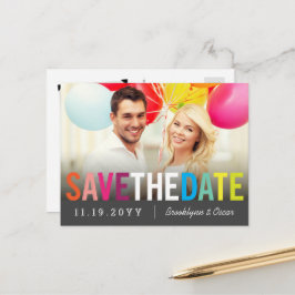 レインボーカラフル文字モダン写真Save The Date 案内ポストカード