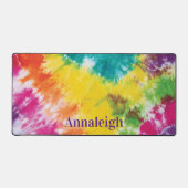 レインボーカラフル絞り染め名前をカスタムする最高のフリッド デスクマット (正面)