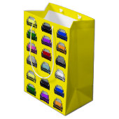 レインボーカラー電気自動車SUV車イエローバック ミディアムペーパーバッグ (裏面アングル)