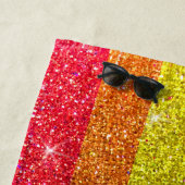 レインボーグリッターユニコーンスパークリーLGBT+スパークル ビーチタオル (インサイチュ)