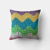 レインボージグザグクロシェデザイン クッション (裏面)