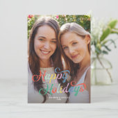 レインボースクリプトLGBTQIA+ハッピーホリデーズフォト シーズンカード (スタンド正面)