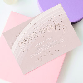 レインボースターズモダンベビーシャワーピンクローズ金ゴールド 箔招待状