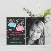 レインボースランバーパーティースリーポバーフォト誕生日 招待状 (スタンド正面)