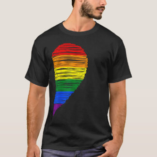 レインボーハートLGBTマッチングカップル日プライドフリアン Tシャツ