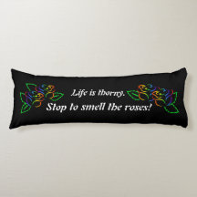 レインボーバラ抱き枕