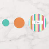 レインボーパステルカラーのレトロな垂直ストライプ色 コンフェッティ (正面)