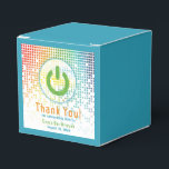 レインボーピクセルビデオゲームゲーマーバー（ユダヤ教の）バル・ミツバー フェイバーボックス<br><div class="desc">レインボー色の雨のピクセルゲーマーまたはビデオゲームバー（ユダヤ教の）バル・ミツバーの好意ボックス。ビデオゲー伝統的ムインスパイアコンソールから電源オンボタンを備えたノンゲーマーのビデオゲームデザイン。また、明るい色の虹の雨やカスケーディングデジタルスタイルコンピュータのピクセルは、お気に入りボックスの背景パーソナライズされたに沿って存在する。フォントはテクノ・コンピュータスタイル。このビデオゲームバーパーソナライズされた（ユダヤ教の）バル・ミツバーお気に入り素晴らしボックスは、のビデオゲームを愛し遊て、古いスタイル2Dピクセルグラフィックゲームのファンである男の子のためのものである。今やトレンディーは、一人の少年の興味と真の人格伝統的に焦点を当てユニークる非バーの（ユダヤ教の）バル・ミツバーデザインと行く。だからもし、あなたの息子はゲームのすべての事を愛し、その後、これは彼のための正しいバー（ユダヤ教の）バル・ミツバーの好意ボックスかもしれない。</div>