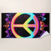 レインボーピースシンボルアート ビーチタオル (正面)