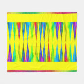 [レインボーフィエスタ]ハーレクインジオメトリックブライトイエロー フリースブランケット (正面(横))