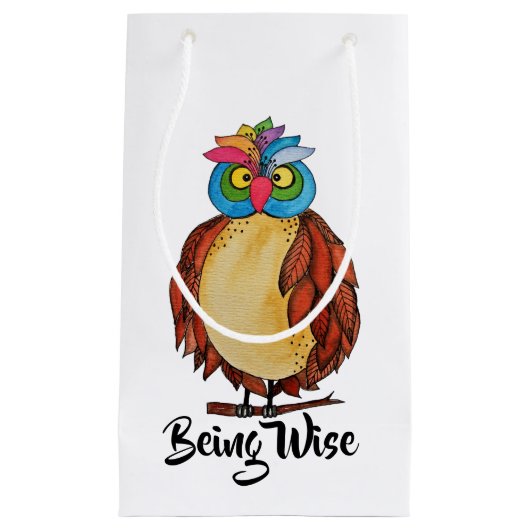 レインボーフェザー付き水彩幻想的フクロウ スモールペーパーバッグ (正面)