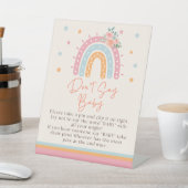 レインボーベビーシャワーゲーム言わないベビー 台座サイン (インサイチュ)