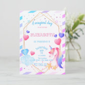 レインボーユニコーン，ハート,ストライプの誕生日 招待状 (スタンド正面)