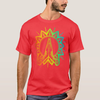 レインボーヨガオムナマステハンズオブウーマンダラスティ Tシャツ