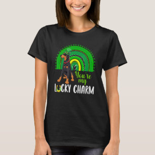 レインボーラッキーチャームドバーマンドッグ恋人St patricks Tシャツ