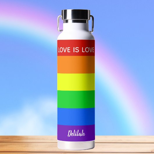 レインボーラブズラブゲイプライドパーソナライズされた ウォーターボトル