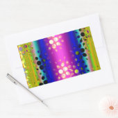 レインボー万華鏡のように千変万化するパターン点々のあるバーストパターン 長方形シール (封筒)