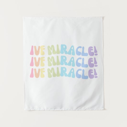 レインボー体外受精MIRACLE プレッピー 不妊啓発 タペストリー (正面)