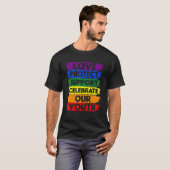 レインボー保護ラブサポートLGBTQ Tシャツ (正面フル)