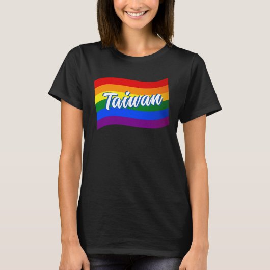 レインボー国旗ゲイプライド台北LGBT LGBTQ Tシャツ (正面)