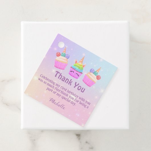 レインボー感謝していカップケーキユー女の子1歳の誕生日シック フェイバータグ (インサイチュ)