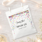 レインボー紙吹雪ふりかける誕生日パーティーの装飾 フェイバーバッグ (クリップ留めされた状態)