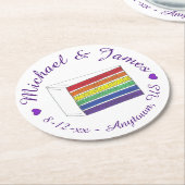レインボー結婚ズケーキスライス紫ハートLGBTゲイ ラウンドペーパーコースター (アングル)