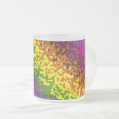 レインボー絵を描(ばちゃばちゃ)跳ねるヒッパイアーストーン抽象芸術 フロストグラスマグカップ (正面右)