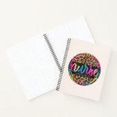 レインボー色インスパイアの「ナース – 愛、癒し」 ノートブック (内部)