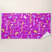レインボー蝶名前をカスタムするエミリアパープル ビーチタオル