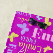 レインボー蝶名前をカスタムするエミリアパープル ビーチタオル