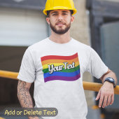 レインボー飛んでいるフラッグの追加ゲイプライドLGBTQ Tシャツ