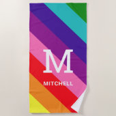 レインボー8ストライプゲイプライドカスタムモノグラムイニシャル ビーチタオル (正面)