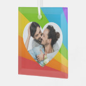 レインボーLGBTカップル写真ロマンチックなハートクリスマス ガラスオーナメント (正面左)