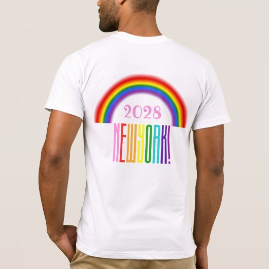 レインボーLGBTQアッドイヤーまたは文字ニューヨークプライド Tシャツ (裏面)