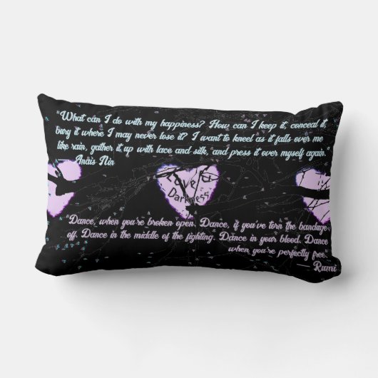 レイヴンのダークラブ白熱［赤熱］光を放つハートと引用文 ランバークッション (裏面)