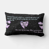 レイヴンのダークラブ白熱［赤熱］光を放つハートと引用文 ランバークッション (裏面)