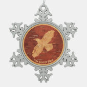 レイヴン素朴オンインナー樺の木樹皮 スノーフレークピューターオーナメント (正面)