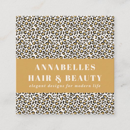 レオパード印刷イニシャルタイポグラフィモダン金ゴールド  スクエア名刺 (正面)